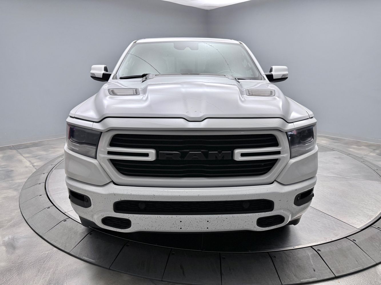 ram ram 1500 2021 1C6SRFTT9MN720565 image ram ram 1500 2021 1C6SRFTT9MN720565 image